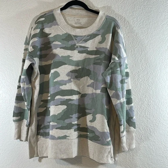 AERIE Good Vibes Camo Oversized Pullover Sweatshirt Size Medium NEW - Picture 2 of 13